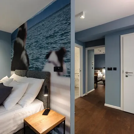 Camera Hotel Szálloda 4*