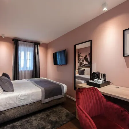 Szálloda Camera Hotel