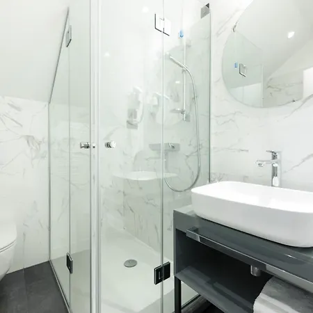 Szálloda Camera Hotel 4*