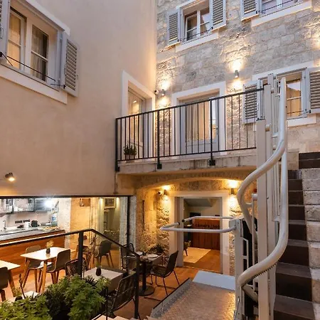 Camera Hotel فندق سبليت