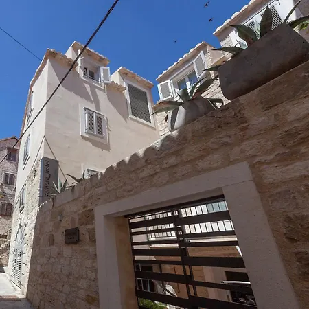 Camera Hotel Hotell 4*